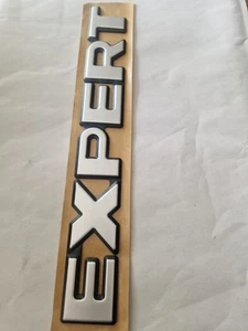 Logo Monogramme Renault "Expert de Coffre" – Chrome Original OEM – Neuf - Imagen 1 de 4