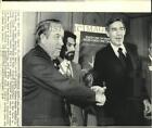 1976 Press Photo Democratic contenders Jackson and Udall and Markham in New York
