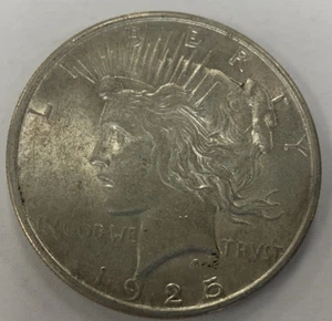 1925 PEACE DOLLAR ~ VAM 5 ~ MISSING RAY ~ TOP 50 PEACE DOLLAR - Picture 1 of 2