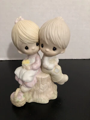 Estatuilla de cerámica Precious Moments Love One Another Foto 1 de 4