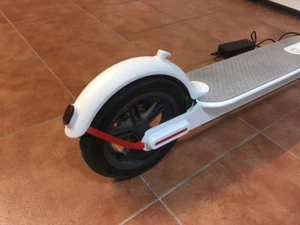 Xiaomi Mijia m365 - Soporte guardabarros - Imagen 1 de 7
