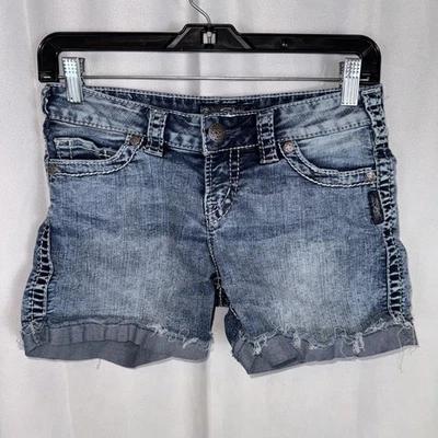 Pantalones cortos de mezclilla Silver Jeans Co. para mujer talla W28 McKenzie con solapa Foto 1 de 4