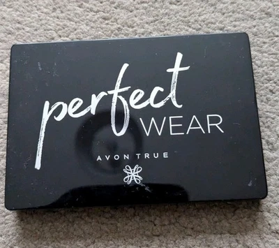 Avon Eyeshadow Palette Bundle - Image 1 of 4