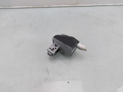 CERRADURA DE ENCENDIDO ELÉCTRICA. PEUGEOT 208 II (UB/UH/UP) 2020 9815905380 / 9807502980 Foto 1 de 4