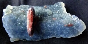 STUNNING RED STILBITE BLEDS W/ APOPHYLLITE CRYSTALS ON CHALCEDONY MATRIX MINERAL - Picture 1 of 4