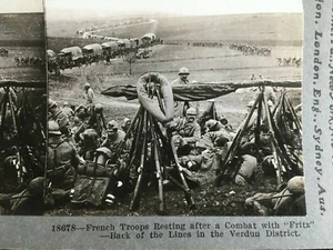 👍1916 WORLD WAR I FRENCH TROOP REST IN VERDUN AFTER BATTLING GERMAN STEREOVIEW - Picture 1 of 3