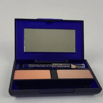Estee Lauder Eyeshadow in Apricot and Twilight & Eye Pencil in Softsmudge Brown - Image 1 of 4
