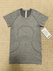 Lululemon Swiftly Tech Short Sleeve 2.0. Size 6. Color: Slate/White. - Picture 1 of 3