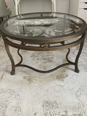 Mesa de centro - Vidrio ovalado bronce antiguo  Foto 1 de 3