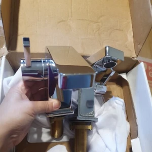 SAGITTARIUS Evolution Bath Taps BNIB - Picture 1 of 8