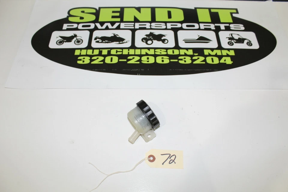 Reservatório de cilindro mestre traseiro ZR7S 2003 Kawasaki ZR7S 43078-1165 - Imagem 1 de 1