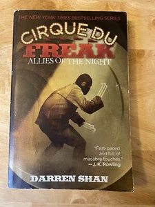 Cirque Du Freak: Allies of the Night: Book 8 in the Saga of Darren Shan - Bild 1 von 5