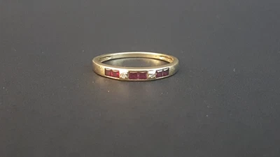 Elegante Anillo Banda Eternidad Vestido Oro 9ct 1950-1960 con Rubíes y Diamantes P/8 1.7g Foto 1 de 4