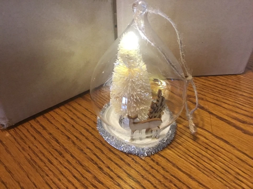 Pottery Barn LIT  REINDEER Scene ORNAMENT Christmas TREE-cloche-new - Image 1 of 1