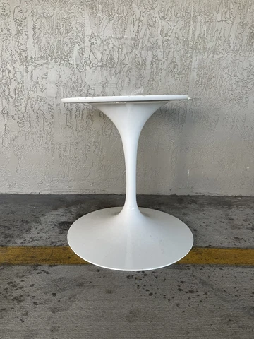 Knoll Eero Saarinen Tulip Base Cover