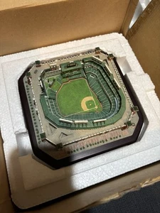 Danbury Mint Ballpark in Arlington Replica Stadium Rangers - Picture 1 of 5