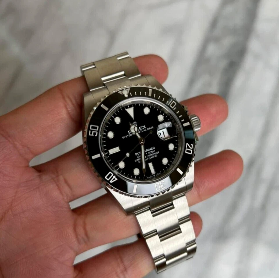 Rolex Submariner 126610LN Fecha Esfera Negra Nuevo, Completo, 2024 Foto 1 de 1