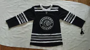 video Small Mens Chicago Blackhawks jersey winter classic black adidas 46 NEW! - Picture 1 of 24