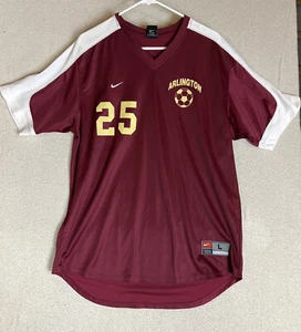 NIKE MEN’S ARLINGTON LOGO BURGUNDY SHORT SLEEVES SHIRTS MENS SIZE LARGE 25 - Picture 1 of 10