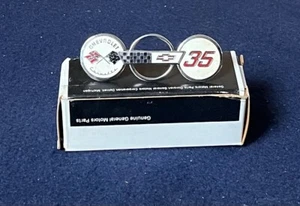 Corvette Emblem - 1988 - 35th Anniversary - NOS - GM# 10123021 - Imagen 1 de 5