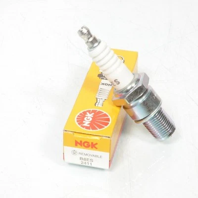 Bougie d'allumage NGK pour Moto Suzuki 80 TS ER 1982 à 1983 B8ES Neuf - Photo 1/4