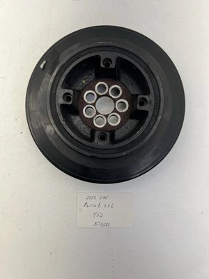 Volkswagen Passat 2012-2015 3,6 L cigüeñal polea OEM. Foto 1 de 4