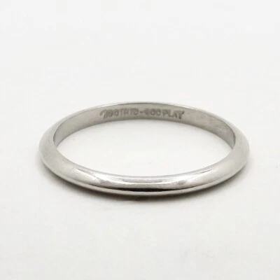 Platinum Knife Edge Wedding Band Ring Safety Guard sz7 2mm - Image 1 of 4