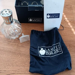 Lampe Berger Paris Fragrance Diffuser Glass Unique Swirl Design Travel Bag & Box - Picture 1 of 5