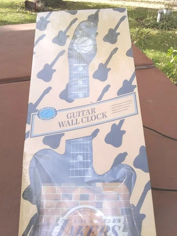 Los Angeles Lakers NBA Guitar Wall Clock Basketball Collectible NEW Cover