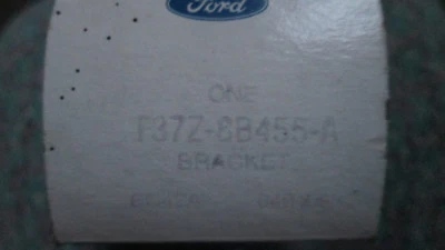 Nuevo OEM 1993 1994 FORD RANGER SOPORTE PARRILLA Foto 1 de 2