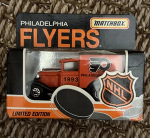 1993 Matchbox Philadelphia Flyers 3" Diecast Truck NHL Team Collectible NEW - Picture 1 of 2