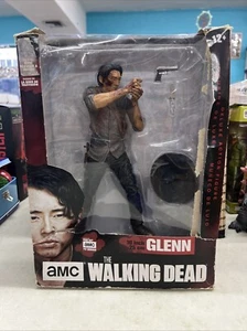 McFarlane Toys The Walking Dead Glenn 10" Deluxe Action Figure AMC - Picture 1 of 17