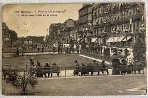 Postal de Rennes Francia La Place De La Republique Jardins Sur La Vilains - Imagen 1 de 2
