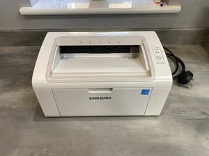 Imprimante laser monochrome A4 Samsung ML-2168 Lignes d’impression sur le papier - Photo 1/12