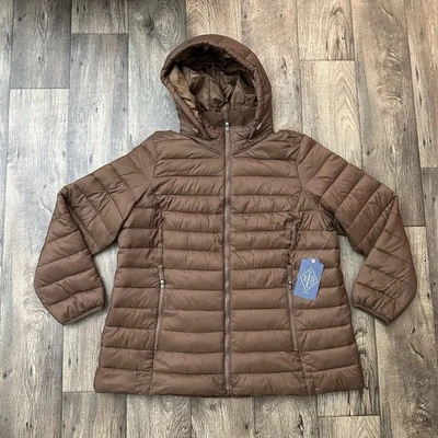 Chaqueta acolchada con capucha St John’s Bay para mujer talla 1X marrón Foto 1 de 4