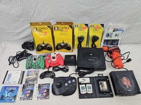 LOT SEGA SATURN DREAMCAST CONSOLES CONTROLLERS GAMES MEMORY CARDS & ACCESSORIES