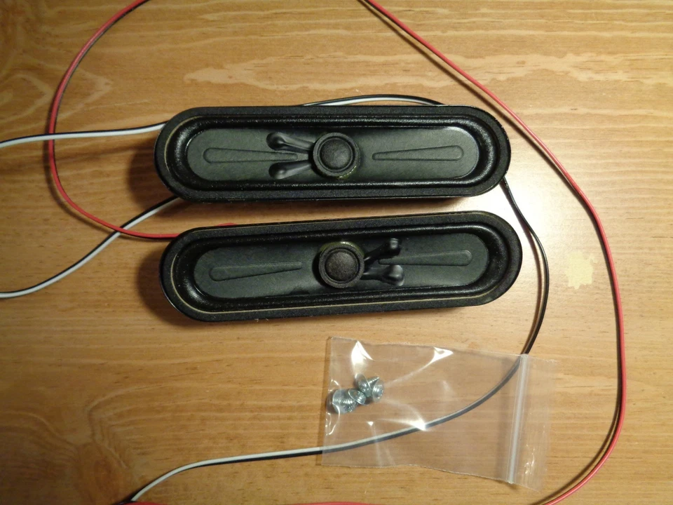 Altavoces RCA LED 50B45RQ Foto 1 de 1