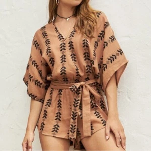 Mameluco Corto ELAN Marrón Negro Cuello en V Pequeño Boho Flecha Diseño Tribal Nuevo con Etiquetas - Imagen 1 de 12