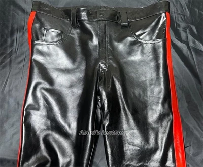 Sexy pantalón de motociclista de vaca real de cuero negro suave con rayas rojas para hombre Foto 1 de 4