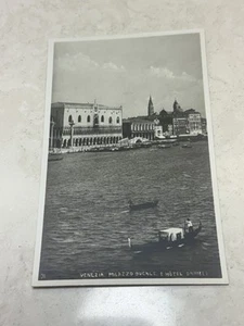 Vintage Postcard RPPC Venezia Venice Italy Doge Palace Hotel Danieli Boats - Picture 1 of 3