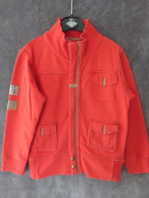 VESTE GILET ROUGE ♥ CAPTAIN TORTUE   ♥ T 6 ANS TTBE +++ ☺ - Photo 1/3