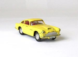 Vintage Corgi #218 Aston Martin DB4 1960 - Picture 1 of 10