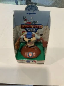 Applause Looney Tunes American MLB Figurines Cubs Taz Figurine⚾️♨️♨️ - Picture 1 of 4