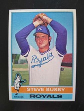 1976 Topps Baseball #260 STEVE BUSBY Kansas City Royals NRMT/MT *AP17