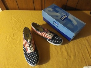 patriotic athletic shoes