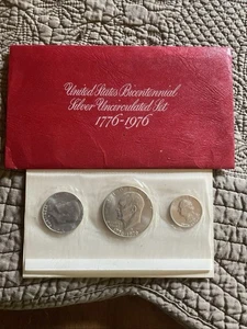 3 Coin Set 1776-1976 United States Bicentennial Silver Uncirculated - Picture 1 of 1