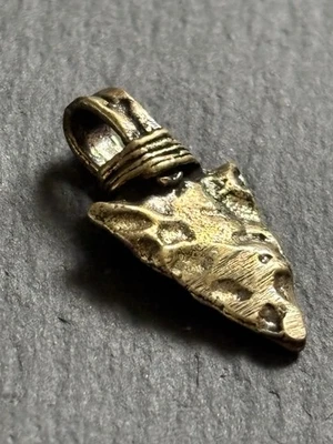 Speerspitze aus Messing | Kettenanhänger | Messingfigur | Anhänger - Bild 1 von 2