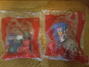 McDonald's Walt Disney World Runaway Railway Toys #1 Goofy and #9 Daisy - Picture 1 of 3