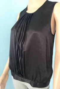 Damen BCBG MAX AZRIA Top Bluse Schwarz Ärmellos Plissee Blouson Ärmellos M - Bild 1 von 12