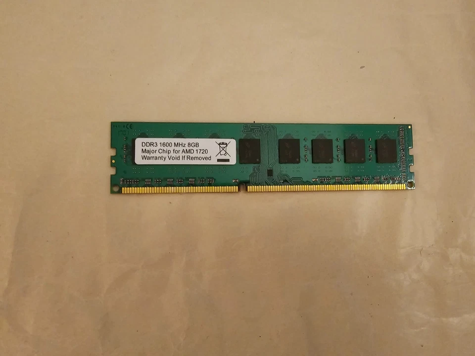 Barrette RAM 8GB DDR3 1600 MHz - Photo 1/1